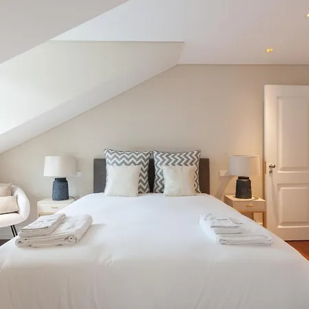 Flh Marques Rooftop With Balcony